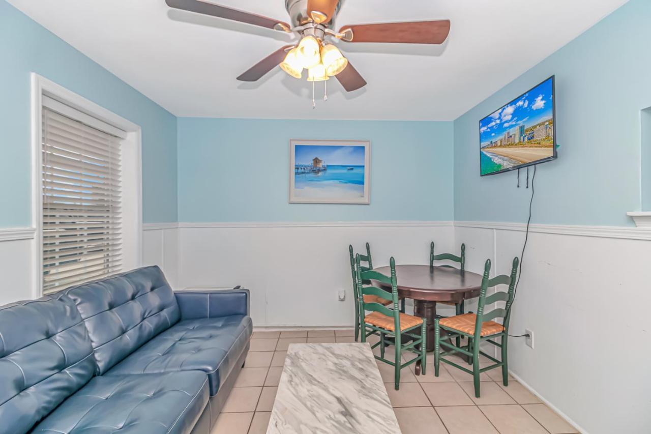 125 Atlantic Avenue Unit E - Pet Friendly! Walk To The Beach And Pier!1Br -1Ba - Sleeps 2-4 Guests! Миртъл Бийч Екстериор снимка