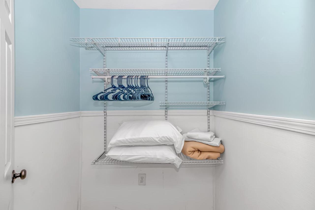 125 Atlantic Avenue Unit E - Pet Friendly! Walk To The Beach And Pier!1Br -1Ba - Sleeps 2-4 Guests! Миртъл Бийч Екстериор снимка